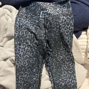 Zyia cheetah print leggings 7/8 length
